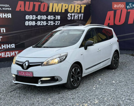 Белый Рено Гранд Сценик, объемом двигателя 1.6 л и пробегом 180 тыс. км за 10500 $, фото 1 на Automoto.ua
