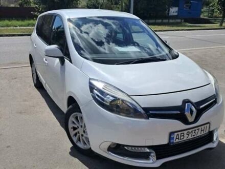 Белый Рено Гранд Сценик, объемом двигателя 1.46 л и пробегом 312 тыс. км за 9300 $, фото 1 на Automoto.ua