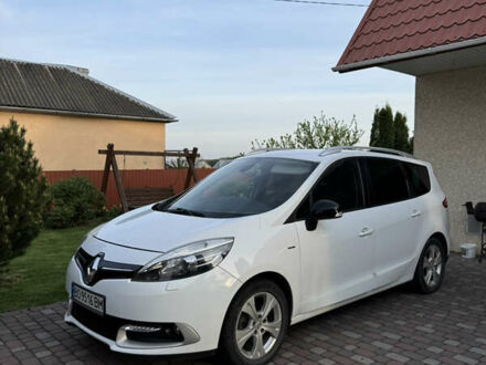 Рено Гранд Сценик 2015 в Тернополе на Automoto.ua Белый Рено Гранд Сценик, объемом двигателя 1.5 л и пробегом 270 тыс. км за 8999 $, фото 1 на Automoto.ua
