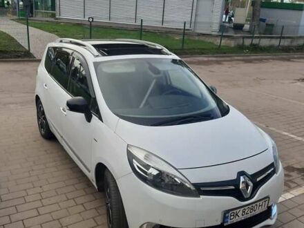 Белый Рено Гранд Сценик, объемом двигателя 1.5 л и пробегом 260 тыс. км за 11500 $, фото 1 на Automoto.ua