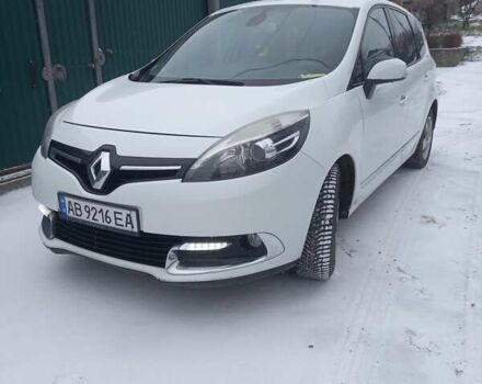 Белый Рено Гранд Сценик, объемом двигателя 1.46 л и пробегом 257 тыс. км за 10200 $, фото 1 на Automoto.ua