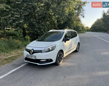 Белый Рено Гранд Сценик, объемом двигателя 1.5 л и пробегом 220 тыс. км за 10900 $, фото 1 на Automoto.ua