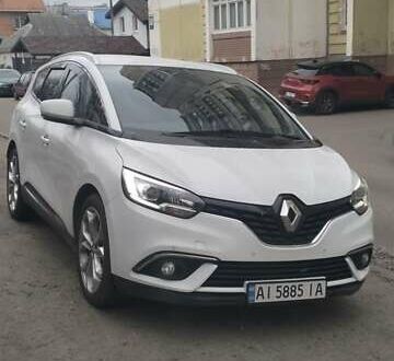 Белый Рено Гранд Сценик, объемом двигателя 1.6 л и пробегом 290 тыс. км за 14100 $, фото 1 на Automoto.ua