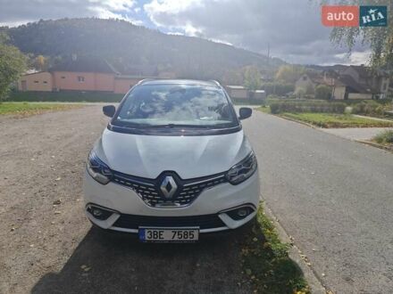 Белый Рено Гранд Сценик, объемом двигателя 1.5 л и пробегом 170 тыс. км за 14503 $, фото 1 на Automoto.ua
