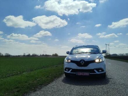 Рено Гранд Сценік 2019 у Києві на Automoto.ua Білий Рено Гранд Сценік, об'ємом двигуна 1.75 л та пробігом 184 тис. км за 14600 $, фото 1 на Automoto.ua