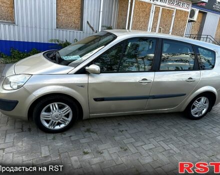 Бежевый Рено Гранд Сценик, объемом двигателя 1.5 л и пробегом 220 тыс. км за 4600 $, фото 3 на Automoto.ua