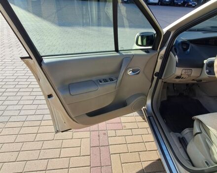 Рено Гранд Сценик 2007 в Хмельницком на Automoto.ua Бежевый Рено Гранд Сценик, объемом двигателя 2 л и пробегом 300 тыс. км за 4400 $, фото 6 на Automoto.ua