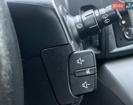 Бежевий Рено Гранд Сценік, об'ємом двигуна 1.5 л та пробігом 297 тис. км за 4200 $, фото 32 на Automoto.ua