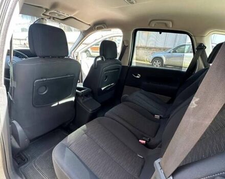 Бежевый Рено Гранд Сценик, объемом двигателя 2 л и пробегом 228 тыс. км за 5200 $, фото 13 на Automoto.ua