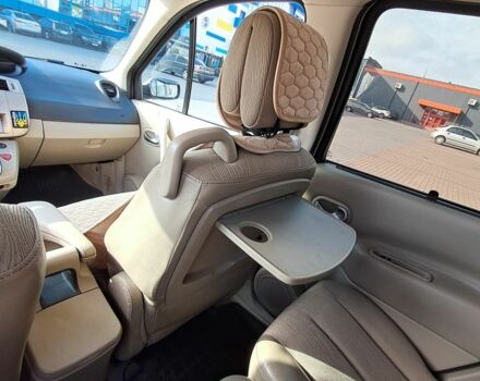 Рено Гранд Сценик 2007 в Хмельницком на Automoto.ua Бежевый Рено Гранд Сценик, объемом двигателя 2 л и пробегом 300 тыс. км за 4400 $, фото 7 на Automoto.ua