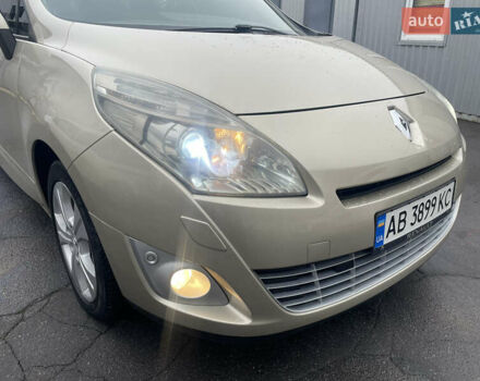 Бежевий Рено Гранд Сценік, об'ємом двигуна 1.4 л та пробігом 228 тис. км за 6200 $, фото 44 на Automoto.ua