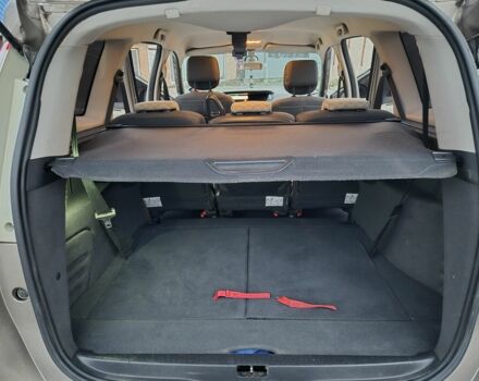 Бежевый Рено Гранд Сценик, объемом двигателя 1.9 л и пробегом 257 тыс. км за 5700 $, фото 2 на Automoto.ua