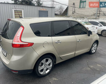 Бежевий Рено Гранд Сценік, об'ємом двигуна 1.4 л та пробігом 228 тис. км за 6200 $, фото 37 на Automoto.ua