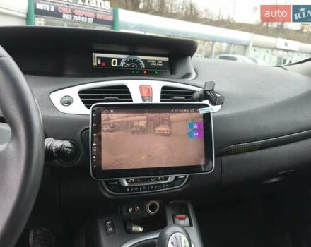 Бежевий Рено Гранд Сценік, об'ємом двигуна 1.46 л та пробігом 247 тис. км за 8200 $, фото 16 на Automoto.ua