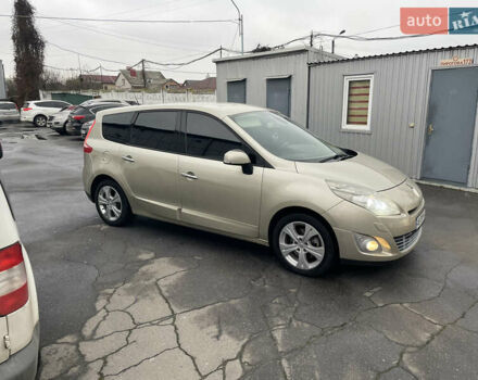 Бежевий Рено Гранд Сценік, об'ємом двигуна 1.4 л та пробігом 228 тис. км за 6200 $, фото 4 на Automoto.ua