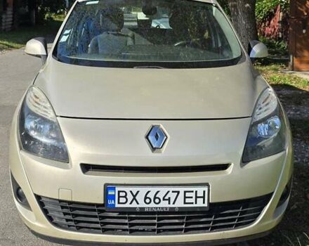Бежевый Рено Гранд Сценик, объемом двигателя 1.5 л и пробегом 231 тыс. км за 7300 $, фото 6 на Automoto.ua