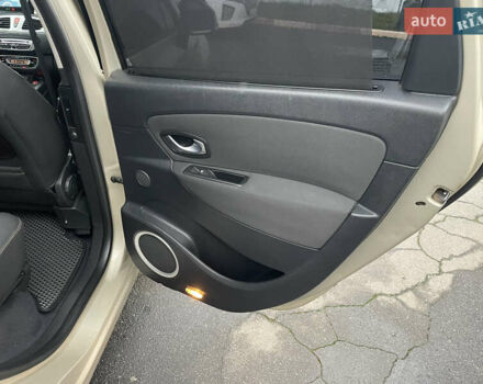 Бежевий Рено Гранд Сценік, об'ємом двигуна 1.4 л та пробігом 228 тис. км за 6200 $, фото 15 на Automoto.ua