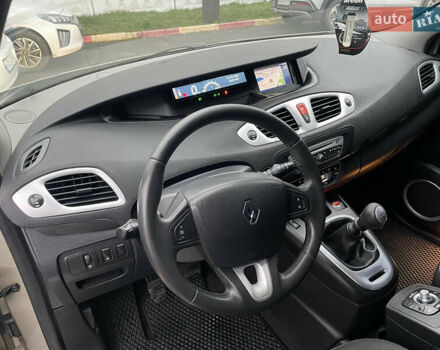 Бежевий Рено Гранд Сценік, об'ємом двигуна 1.4 л та пробігом 228 тис. км за 6200 $, фото 7 на Automoto.ua