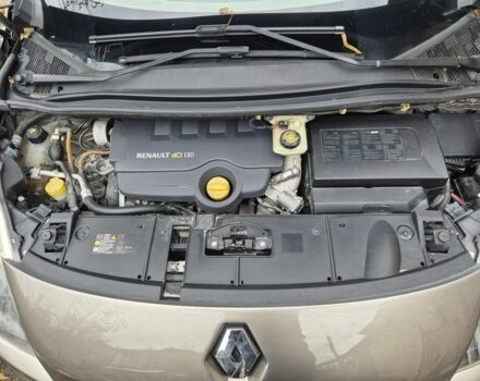 Бежевый Рено Гранд Сценик, объемом двигателя 1.9 л и пробегом 257 тыс. км за 5700 $, фото 7 на Automoto.ua