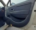 Бежевий Рено Гранд Сценік, об'ємом двигуна 1.4 л та пробігом 225 тис. км за 7200 $, фото 9 на Automoto.ua
