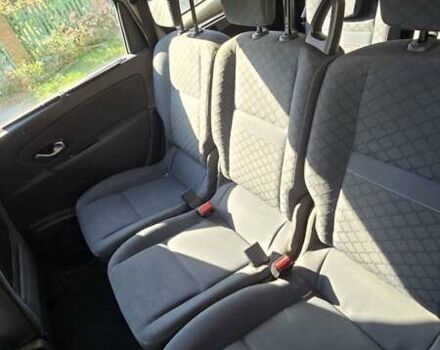 Бежевый Рено Гранд Сценик, объемом двигателя 1.5 л и пробегом 231 тыс. км за 7300 $, фото 12 на Automoto.ua