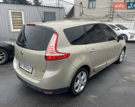 Бежевий Рено Гранд Сценік, об'ємом двигуна 1.4 л та пробігом 228 тис. км за 6200 $, фото 38 на Automoto.ua