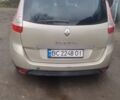 Бежевий Рено Гранд Сценік, об'ємом двигуна 1.87 л та пробігом 343 тис. км за 7300 $, фото 9 на Automoto.ua