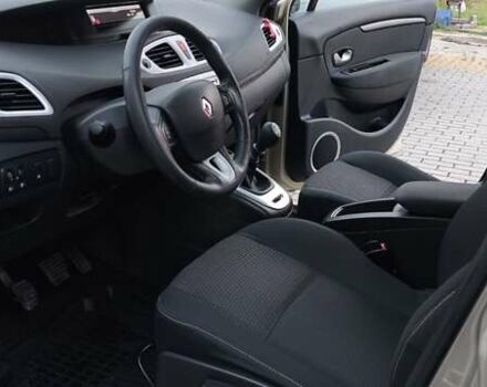 Бежевый Рено Гранд Сценик, объемом двигателя 1.4 л и пробегом 216 тыс. км за 5900 $, фото 10 на Automoto.ua