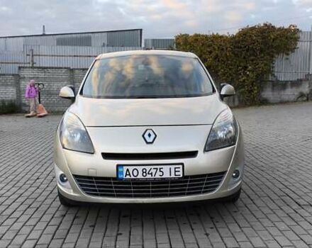 Бежевый Рено Гранд Сценик, объемом двигателя 1.4 л и пробегом 216 тыс. км за 5900 $, фото 7 на Automoto.ua