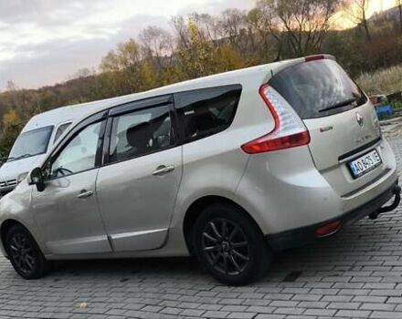 Бежевый Рено Гранд Сценик, объемом двигателя 1.4 л и пробегом 216 тыс. км за 5900 $, фото 1 на Automoto.ua