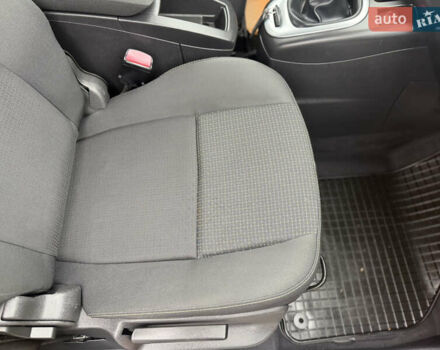 Бежевый Рено Гранд Сценик, объемом двигателя 1.6 л и пробегом 160 тыс. км за 6850 $, фото 51 на Automoto.ua