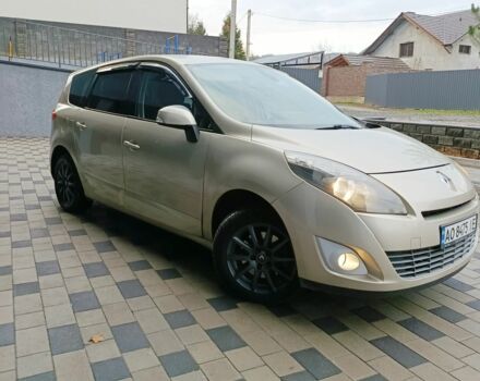 Бежевый Рено Гранд Сценик, объемом двигателя 1.4 л и пробегом 290 тыс. км за 5999 $, фото 7 на Automoto.ua