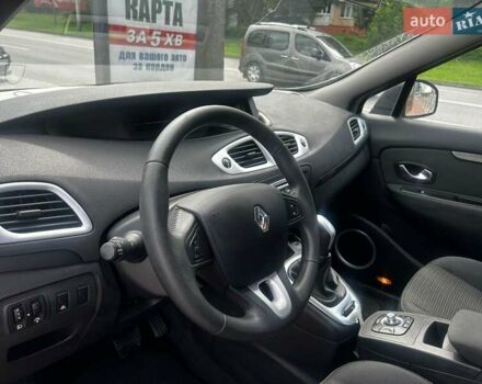 Бежевый Рено Гранд Сценик, объемом двигателя 2 л и пробегом 199 тыс. км за 6290 $, фото 10 на Automoto.ua