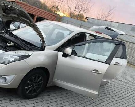 Бежевый Рено Гранд Сценик, объемом двигателя 1.4 л и пробегом 216 тыс. км за 5900 $, фото 8 на Automoto.ua