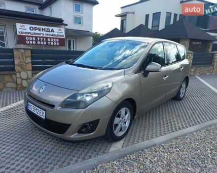 Бежевый Рено Гранд Сценик, объемом двигателя 0 л и пробегом 280 тыс. км за 6300 $, фото 23 на Automoto.ua