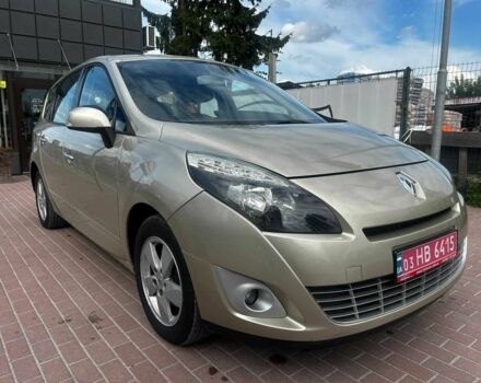 Бежевый Рено Гранд Сценик, объемом двигателя 2 л и пробегом 199 тыс. км за 6290 $, фото 1 на Automoto.ua