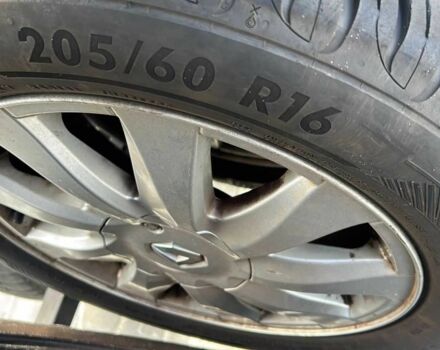 Бежевый Рено Гранд Сценик, объемом двигателя 2 л и пробегом 199 тыс. км за 6290 $, фото 23 на Automoto.ua