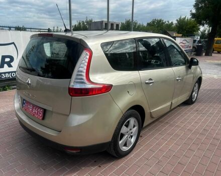 Бежевый Рено Гранд Сценик, объемом двигателя 2 л и пробегом 199 тыс. км за 6290 $, фото 5 на Automoto.ua