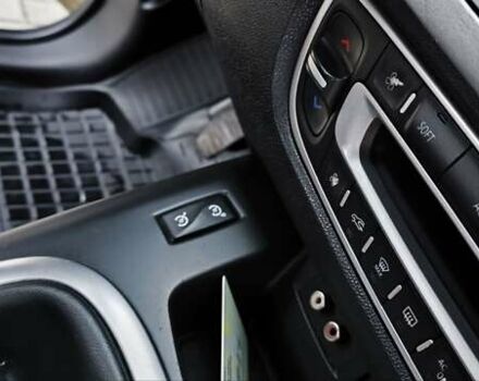 Бежевый Рено Гранд Сценик, объемом двигателя 1.4 л и пробегом 216 тыс. км за 5900 $, фото 30 на Automoto.ua