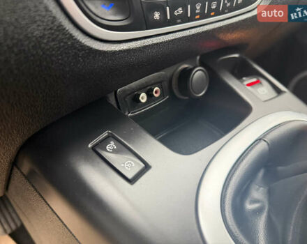 Бежевый Рено Гранд Сценик, объемом двигателя 1.6 л и пробегом 160 тыс. км за 6850 $, фото 30 на Automoto.ua