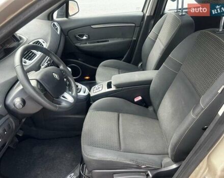 Бежевый Рено Гранд Сценик, объемом двигателя 2 л и пробегом 199 тыс. км за 6290 $, фото 8 на Automoto.ua