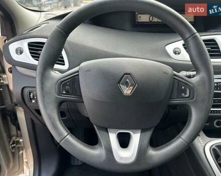 Бежевый Рено Гранд Сценик, объемом двигателя 2 л и пробегом 199 тыс. км за 6290 $, фото 18 на Automoto.ua