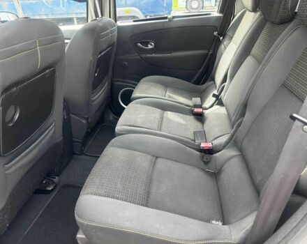 Бежевый Рено Гранд Сценик, объемом двигателя 2 л и пробегом 199 тыс. км за 6290 $, фото 17 на Automoto.ua