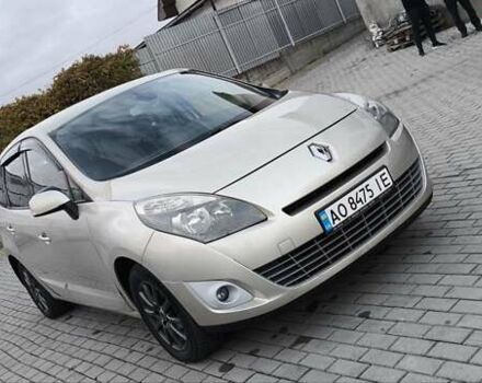 Бежевый Рено Гранд Сценик, объемом двигателя 1.4 л и пробегом 216 тыс. км за 5900 $, фото 12 на Automoto.ua