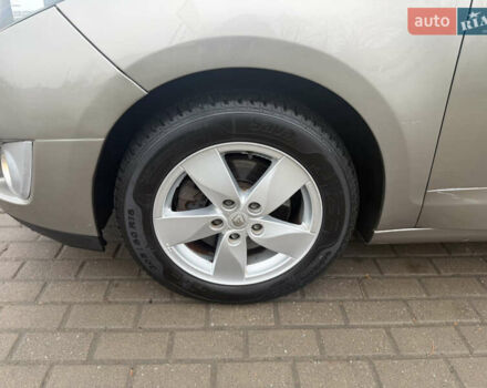 Бежевый Рено Гранд Сценик, объемом двигателя 1.6 л и пробегом 160 тыс. км за 6850 $, фото 14 на Automoto.ua