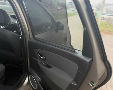 Бежевый Рено Гранд Сценик, объемом двигателя 1.6 л и пробегом 160 тыс. км за 6850 $, фото 40 на Automoto.ua