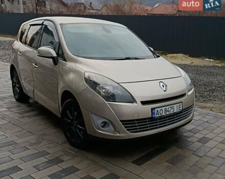 Бежевый Рено Гранд Сценик, объемом двигателя 1.4 л и пробегом 280 тыс. км за 5999 $, фото 2 на Automoto.ua