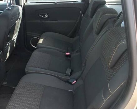 Бежевый Рено Гранд Сценик, объемом двигателя 0 л и пробегом 280 тыс. км за 6300 $, фото 16 на Automoto.ua