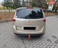 Бежевый Рено Гранд Сценик, объемом двигателя 1.9 л и пробегом 271 тыс. км за 6500 $, фото 5 на Automoto.ua