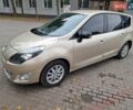 Бежевый Рено Гранд Сценик, объемом двигателя 1.9 л и пробегом 271 тыс. км за 6500 $, фото 1 на Automoto.ua